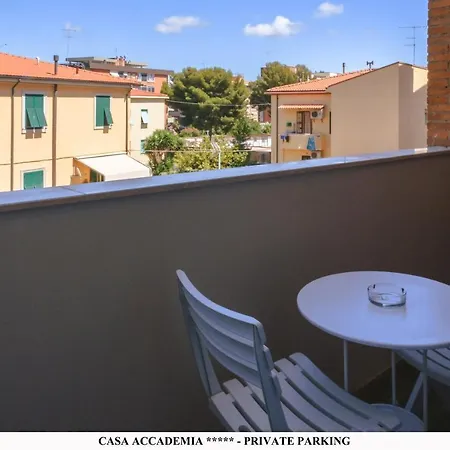 Elegante Casa Accademia ***** - Private Parking * Livorno